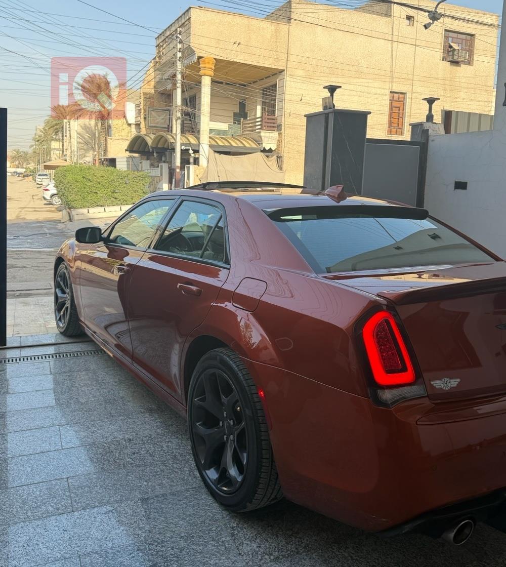 Chrysler 300
